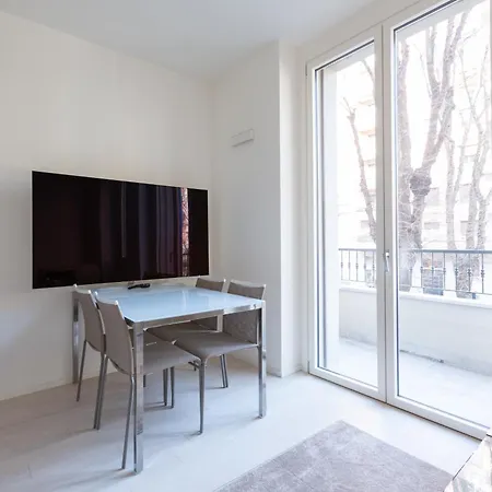 Bullona Elegant Apartment Milan Exterior photo